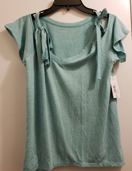 ❤️SOLD!❤️a.n.a. shirt brand new with tags - Picture 1 of 5